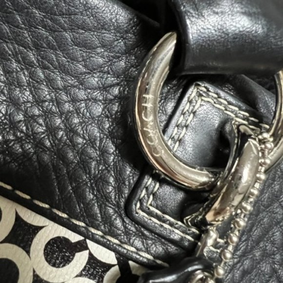 Coach Penelope Op Art Black & White Signature Shopper Purse - Picture 6 of 12